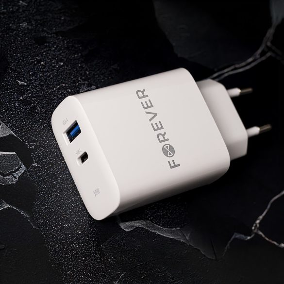 Forever TC-07-30AC hálózati töltő 1xUSB-A és 1xUSB-C csatlakozással + USB-C - USB-C kábel PD QC 30W - fehér