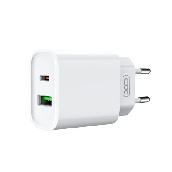 XO CE02A hálózati töltő 1xUSB-A és 1xUSB-C csatlakozással PD QC3.0 20W - fehér