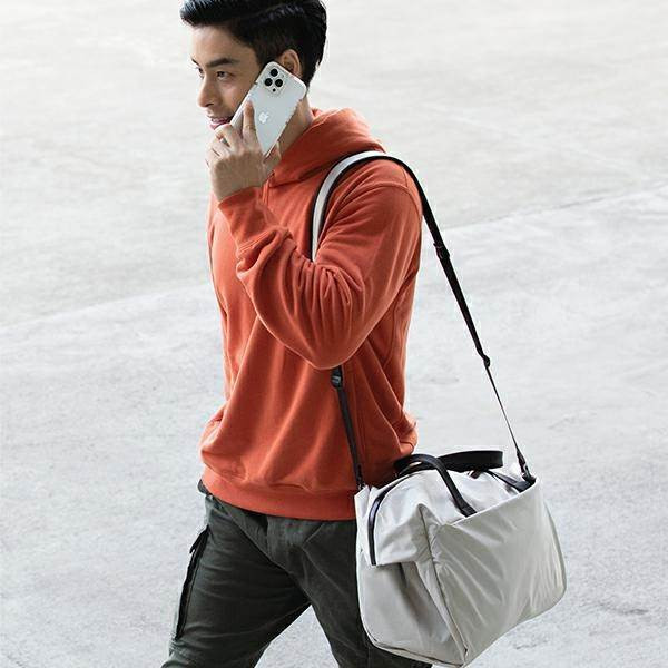 UNIQ etui Combat iPhone 14 Plus 6,7" átlátszó tok